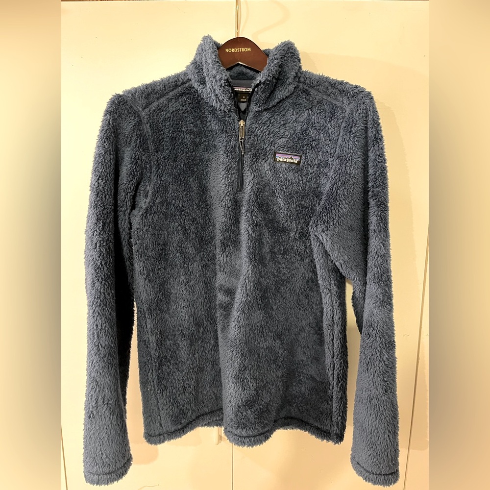 Super warm and soft Patagonia fleece pullover